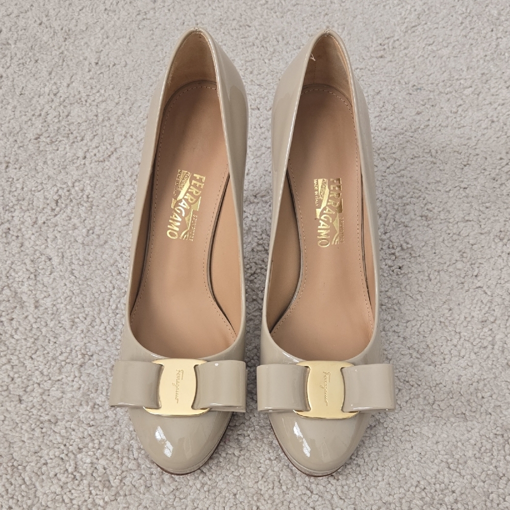 Salvatore Ferragamo Taupe Patent Leather Heels